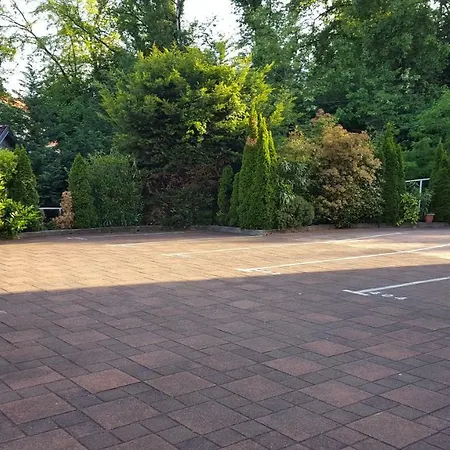 Helen アパート Ičići