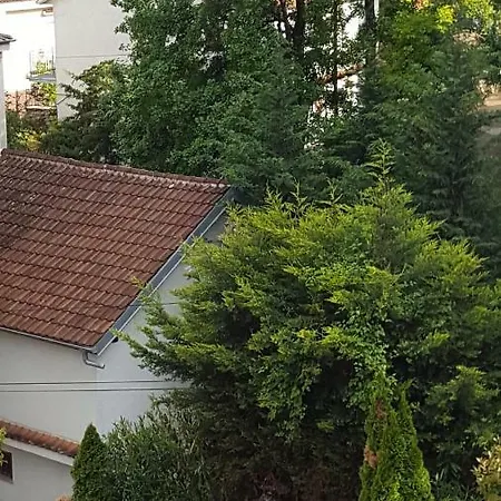 Apartman Helen *